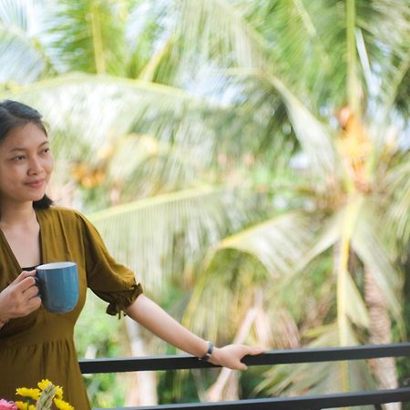 Nirwa 1 Ubud Guesthouse Buitenkant foto