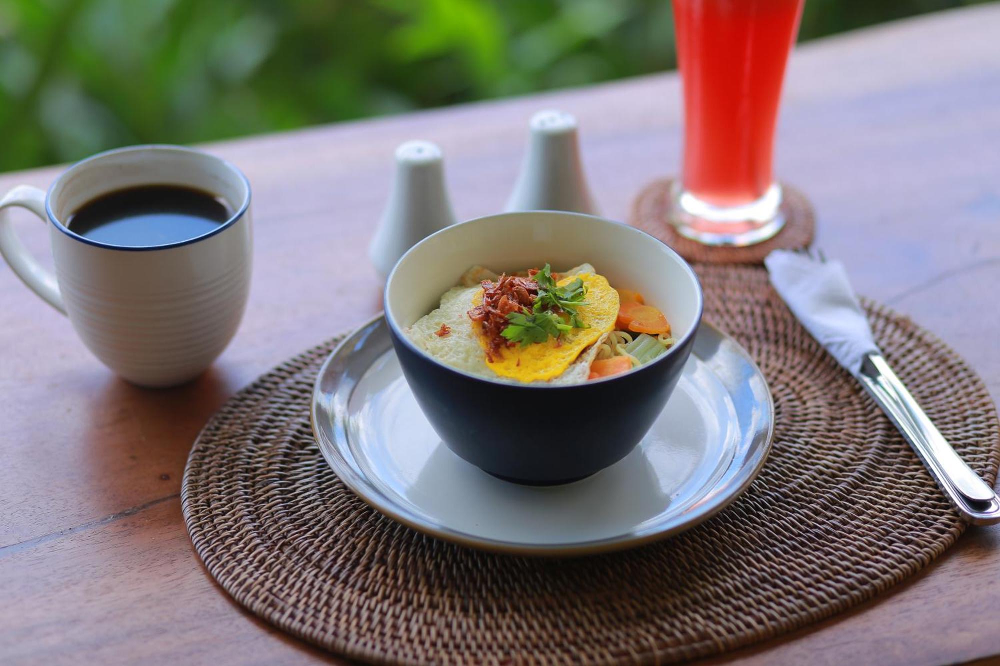 Nirwa 1 Ubud Guesthouse Buitenkant foto