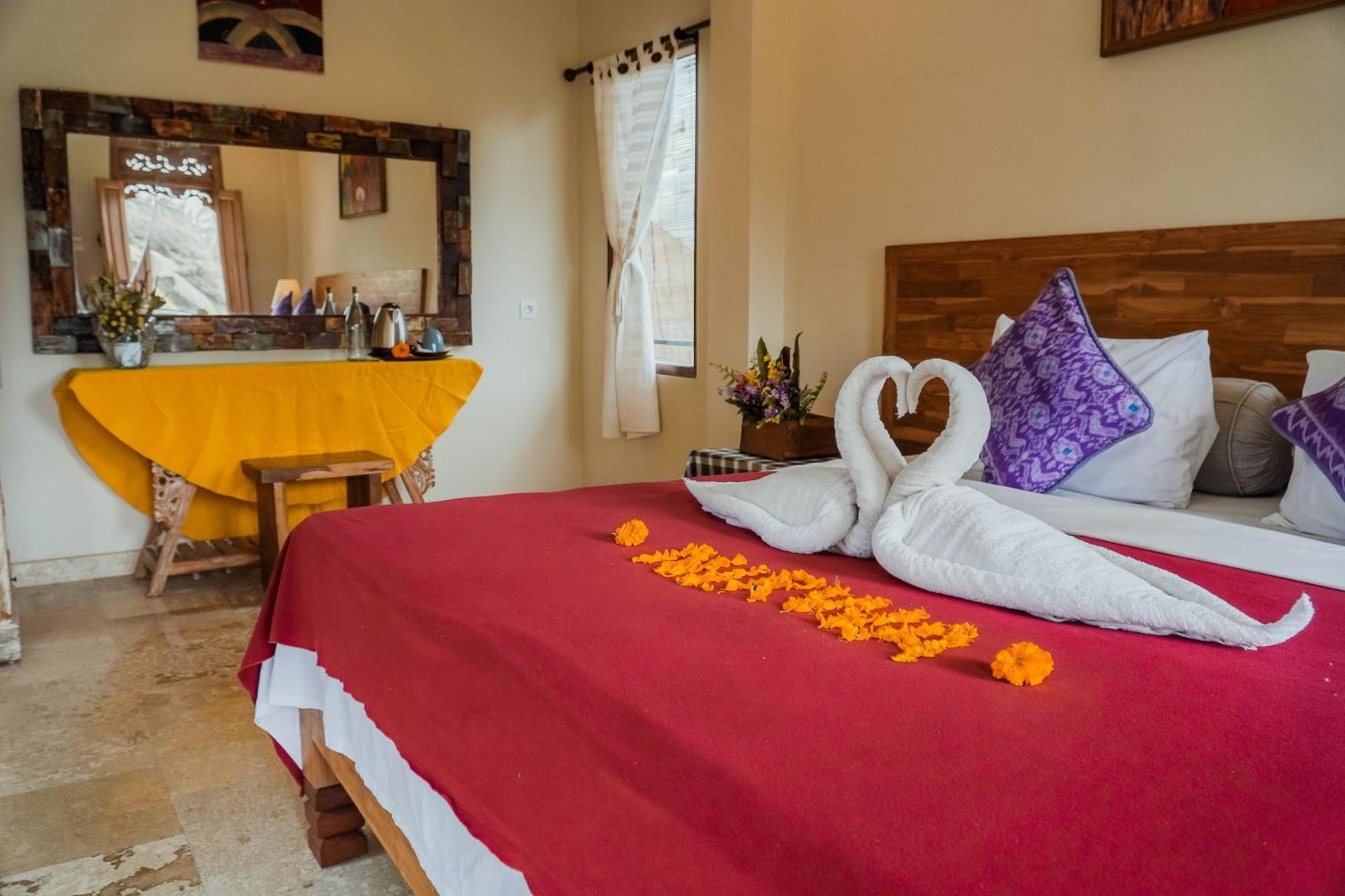Nirwa 1 Ubud Guesthouse Buitenkant foto