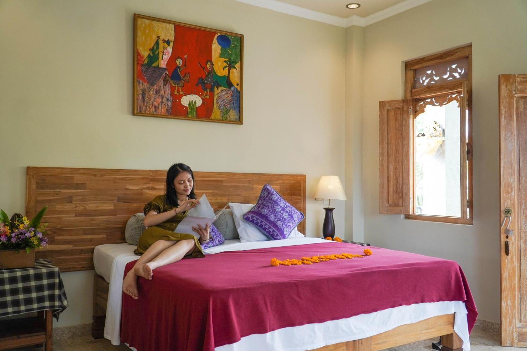 Nirwa 1 Ubud Guesthouse Buitenkant foto