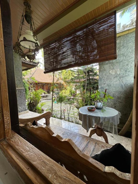 Nirwa 1 Ubud Guesthouse Kamer foto